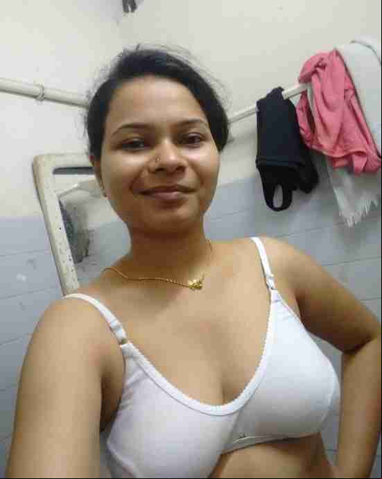 hot gorgeous indian babes stripping clothes